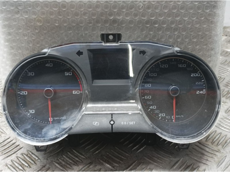 Recambio de cuadro instrumentos para seat ibiza (6j5) stylance / style referencia OEM IAM 6J0920805L A2C38178700 VDO