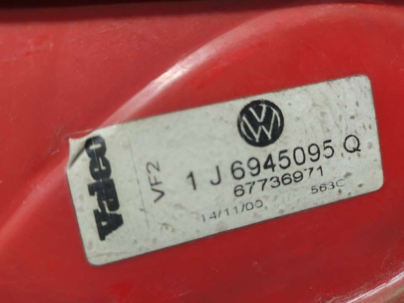 Recambio de piloto trasero izquierdo para volkswagen golf iv berlina (1j1) highline referencia OEM IAM 1J6945095Q 67736971 VALEO