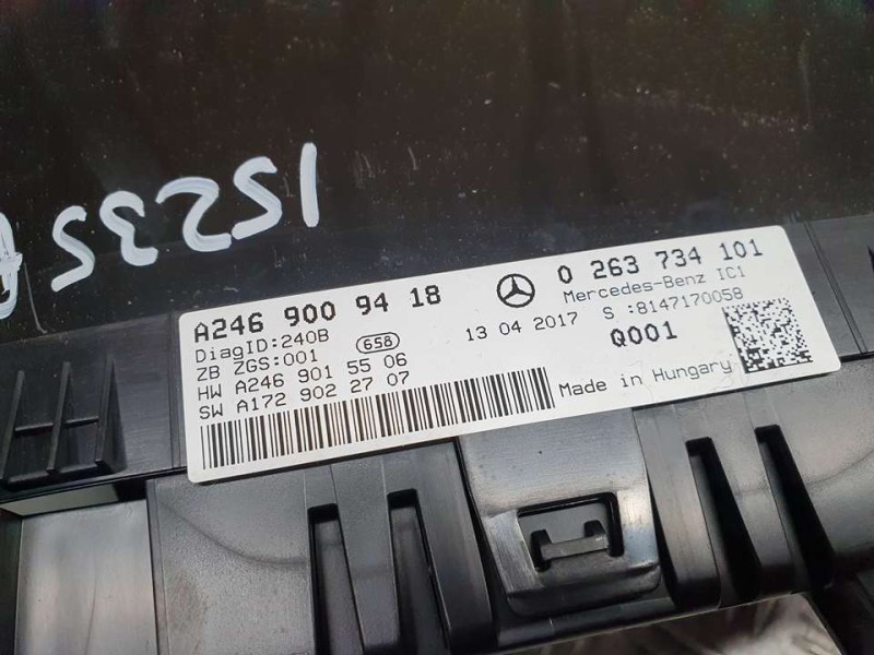 Recambio de cuadro instrumentos para mercedes-benz clase b (w246) b 180 cdi (246.212) referencia OEM IAM A2469009418 0263734101 