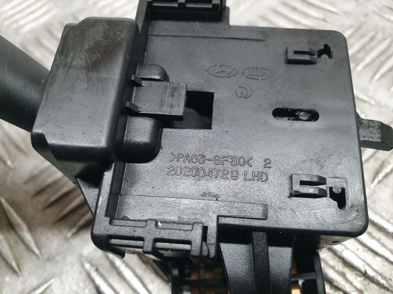 Recambio de mando intermitentes para hyundai santa fe (bm) 2.2 crdi comfort 4x4 referencia OEM IAM 202004729  