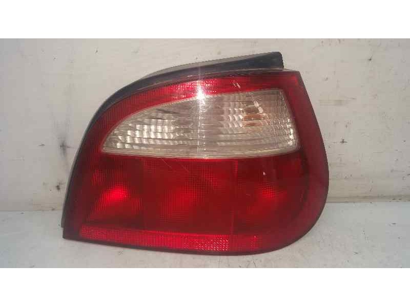 Recambio de piloto trasero derecho para renault megane i fase 2 berlina (ba0) 1.4 16v rt referencia OEM IAM   RAYADO