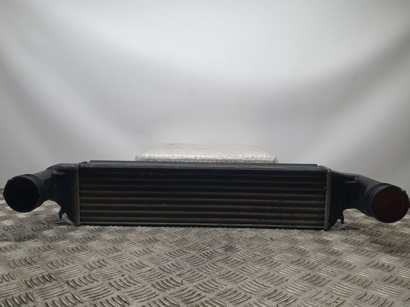 Recambio de intercooler para bmw x3 (e83) 2.0d referencia OEM IAM 77897930 1787779 