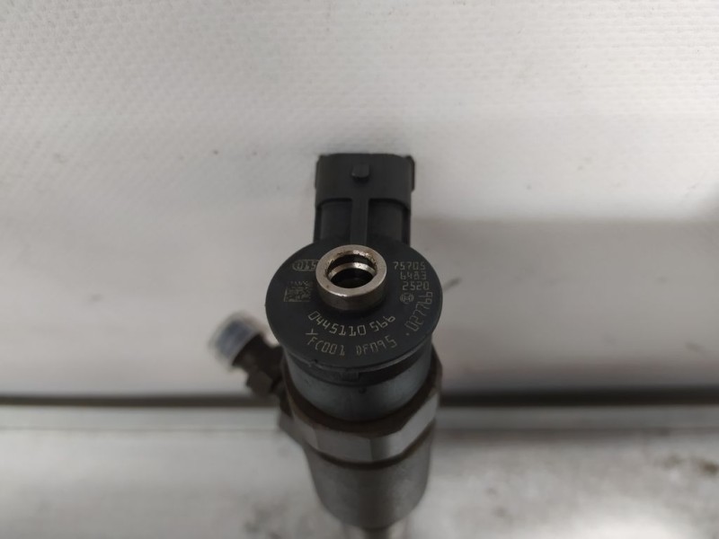 Recambio de inyector para peugeot 308 referencia OEM IAM  0445110566 BOSCH