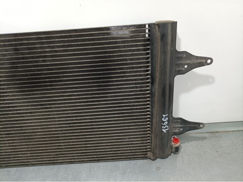Recambio de condensador / radiador aire acondicionado para seat ibiza (6l1) signo referencia OEM IAM 6Q0820411E 710190280F BEHR
