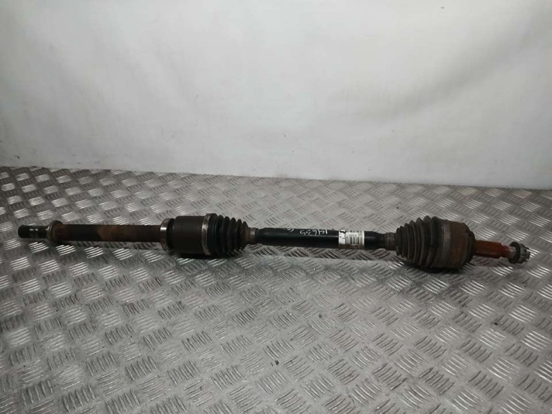 Recambio de transmision delantera derecha para renault laguna iii authentique referencia OEM IAM 8200934677  