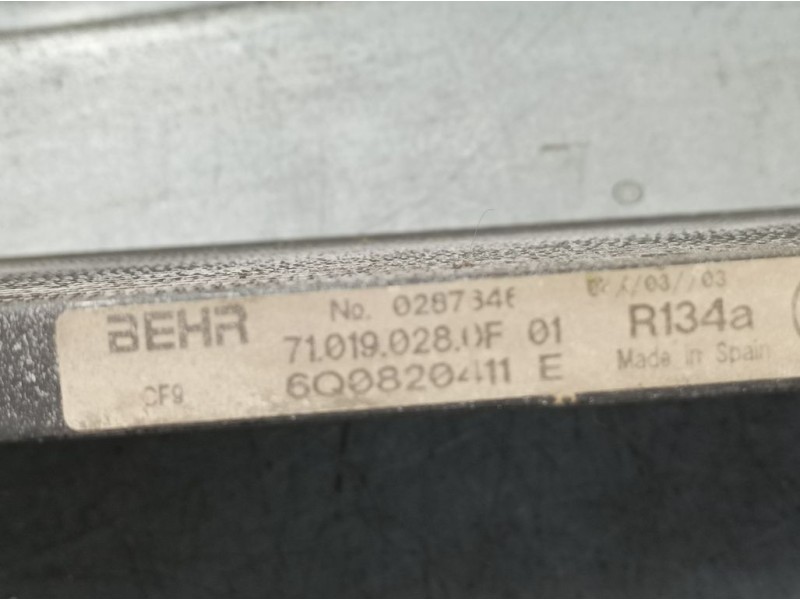 Recambio de condensador / radiador aire acondicionado para seat ibiza (6l1) signo referencia OEM IAM 6Q0820411E 710190280F BEHR