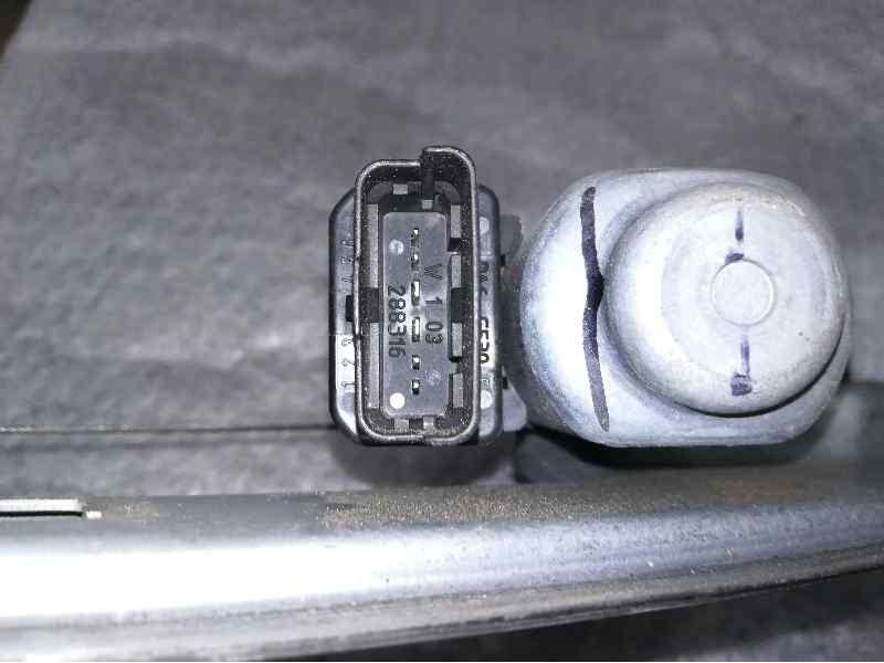 Recambio de elevalunas delantero derecho para renault scenic ii authentique referencia OEM IAM SIN REF. 6 PINS ELECTRICO 