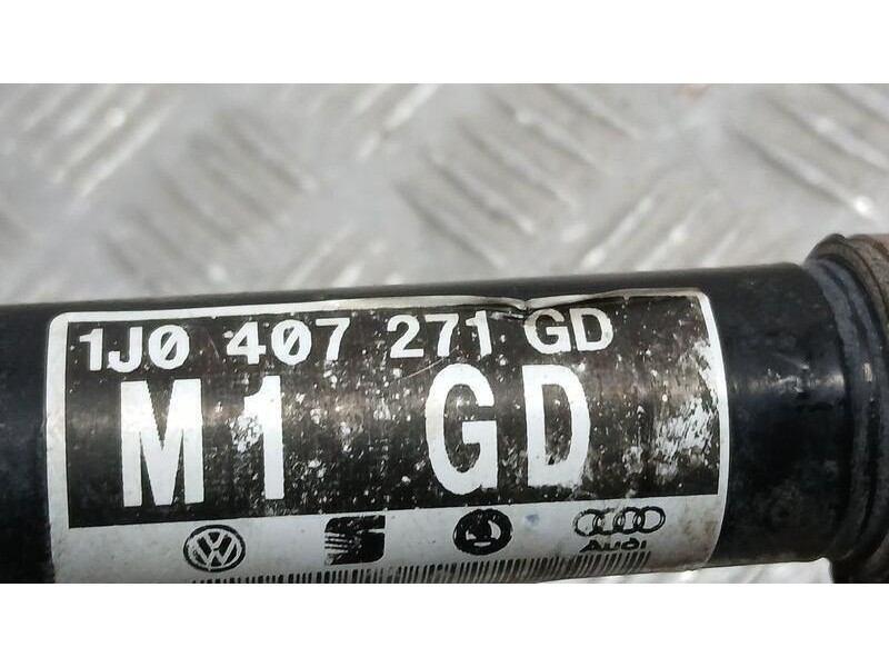 Recambio de transmision delantera izquierda para volkswagen golf iv berlina (1j1) highline referencia OEM IAM 1J0407271GD  