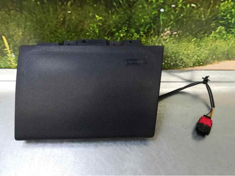 Recambio de airbag rodillas para peugeot 1007 dolce referencia OEM IAM 9644375777  