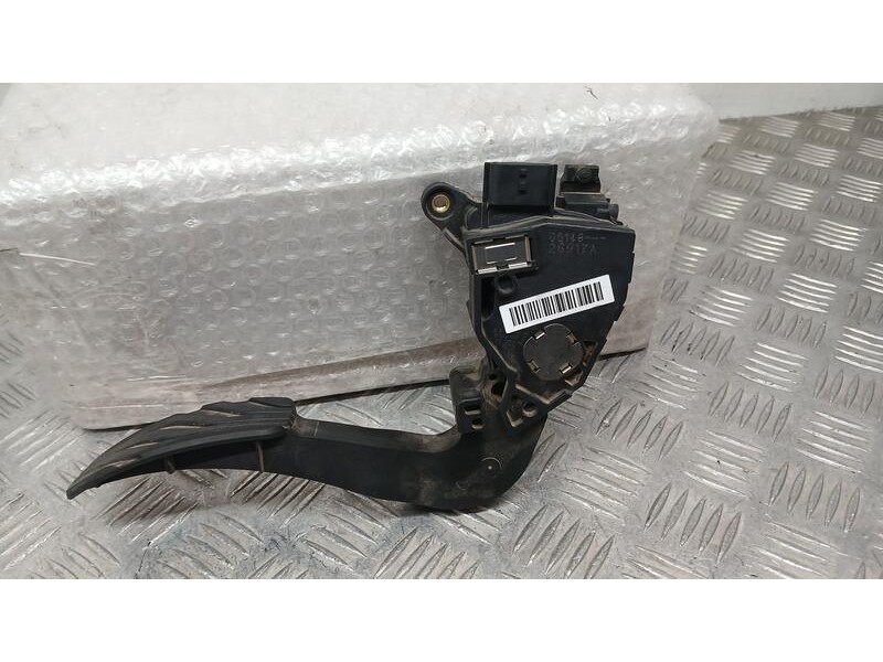 Recambio de potenciometro pedal para renault megane iv berlina 5p business referencia OEM IAM 180020000R CTS 