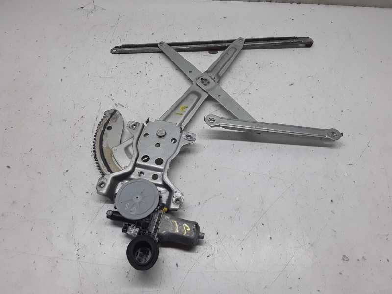 Recambio de elevalunas delantero izquierdo para suzuki swift berlina (mz) gl (3-ptas.) referencia OEM IAM  6 PINES 