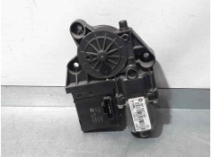 Recambio de motor elevalunas trasero derecho para renault scenic iii expression referencia OEM IAM 827303178R  6 PINS