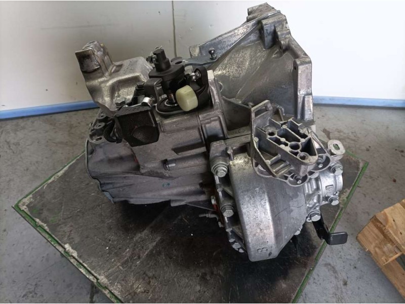 Recambio de caja cambios para peugeot 308 sw referencia OEM IAM 20MB53 1920766 6VELOCIDADES