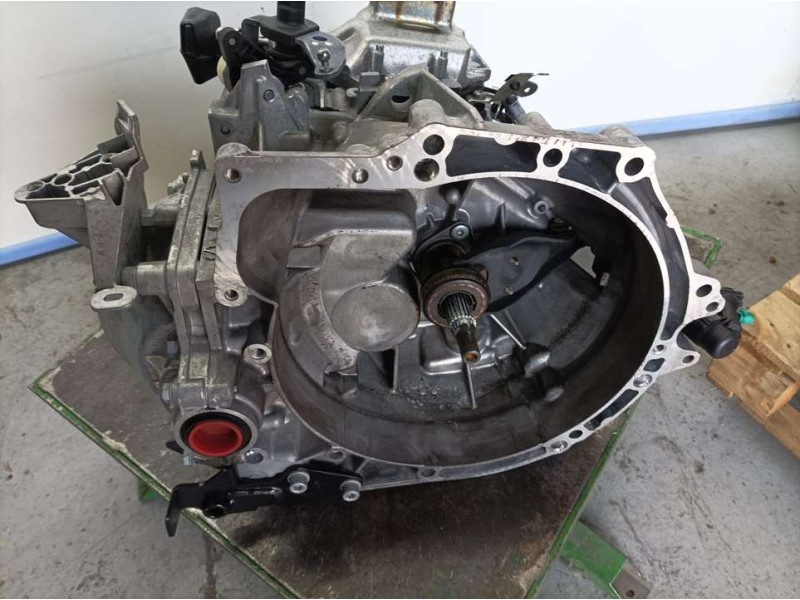 Recambio de caja cambios para peugeot 308 sw referencia OEM IAM 20MB53 1920766 6VELOCIDADES