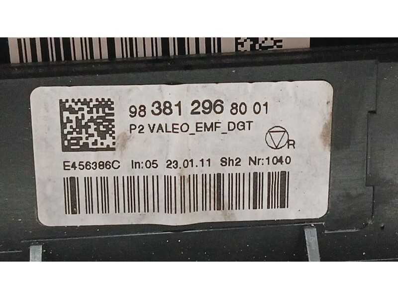 Recambio de sistema navegacion gps para peugeot 208 (p2) active referencia OEM IAM 9838129680 VALEO E456386C