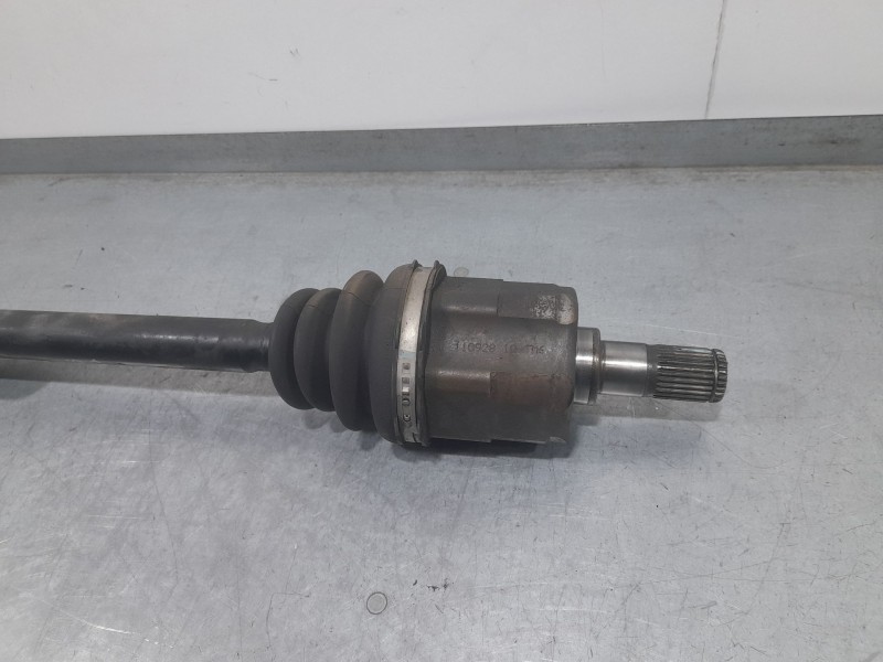 Recambio de transmision delantera derecha para kia cee´d hatchback (ed) 1.6 crdi 90 referencia OEM IAM 495001H211  