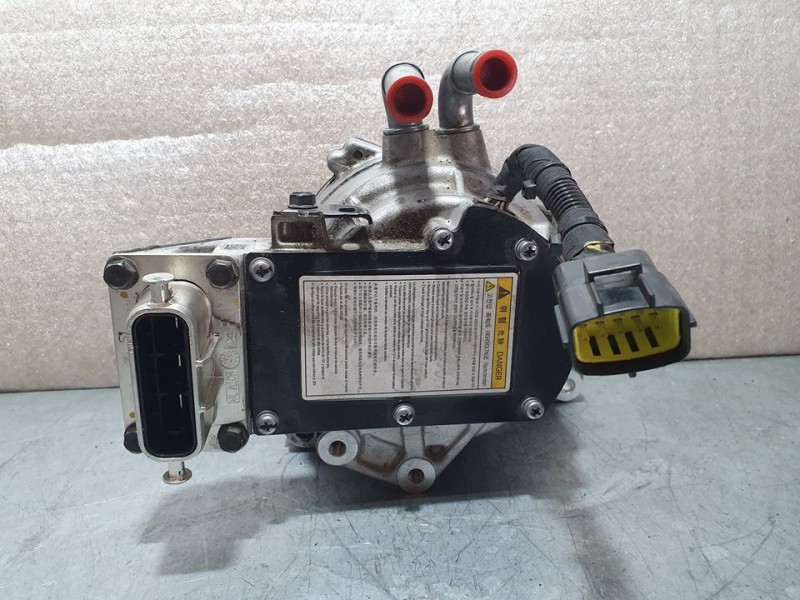Recambio de alternador para hyundai ioniq klass electro referencia OEM IAM 3739003900  