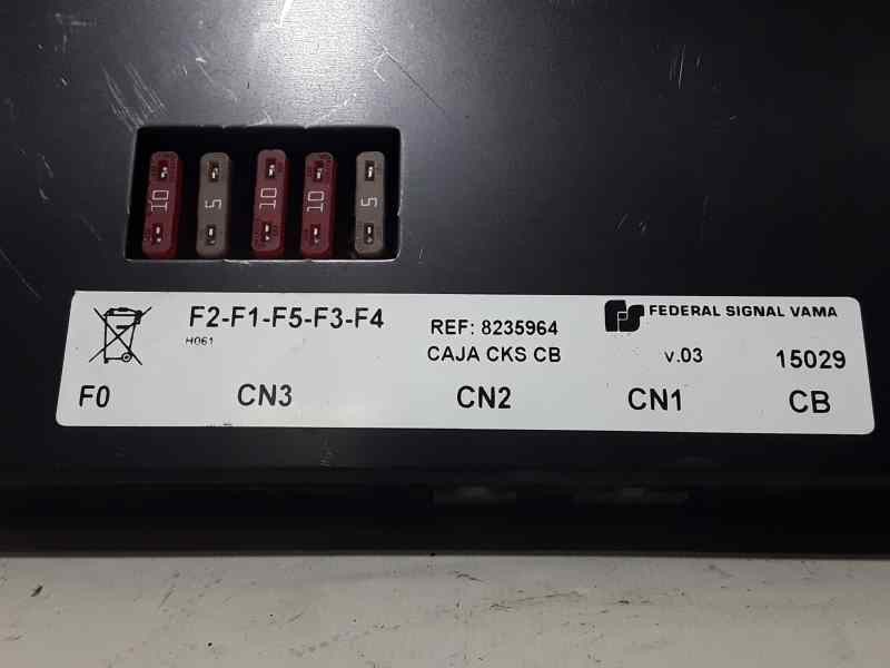 Recambio de modulo electronico para renault scenic iii expression referencia OEM IAM 8235964  