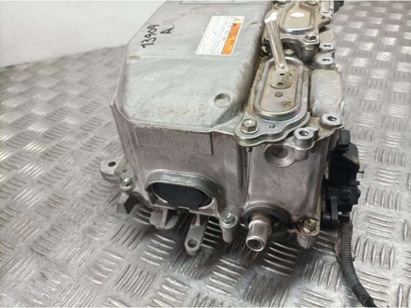 Recambio de convertidor para toyota yaris hsd active referencia OEM IAM G920052031 22JTE52031B 