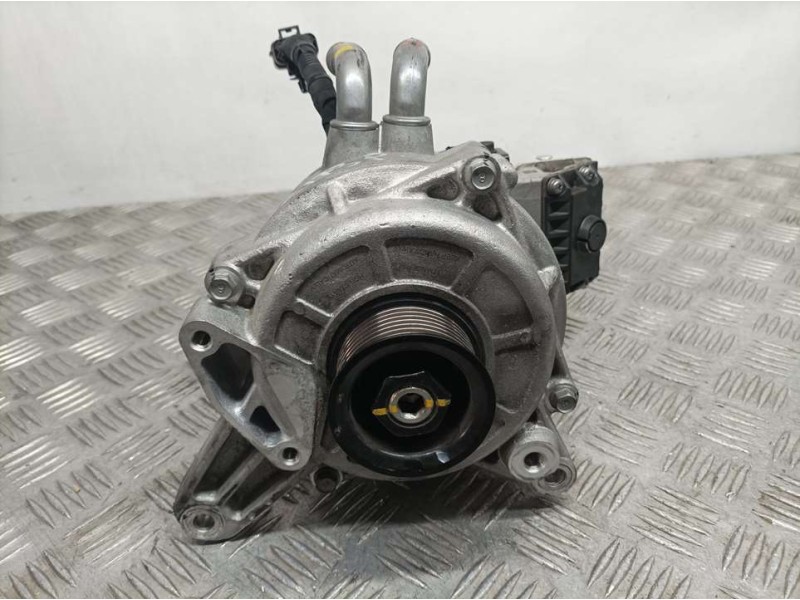 Recambio de alternador para hyundai ioniq hybrid referencia OEM IAM 3739003900 K170119251 