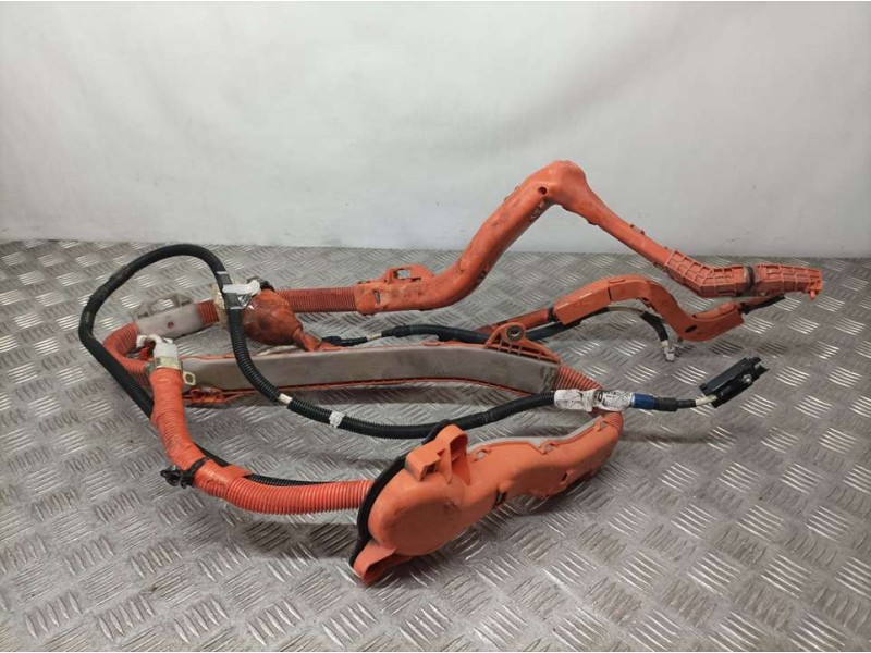 Recambio de modulo electronico para toyota yaris active hybrid referencia OEM IAM 821640D010D  CABLES BATERIA HIBRIDA