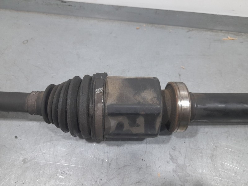 Recambio de mangueta delantera derecha para volvo s60 berlina 2.4 d momentum referencia OEM IAM P30777065  