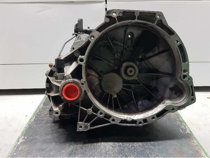 Recambio de caja cambios para ford focus turnier (cak) ambiente referencia OEM IAM 2S4R7002PA 040603 5VELOCIDADES