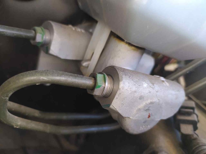 Recambio de bomba freno para land rover range rover sport v8 td first edition referencia OEM IAM LR014569  