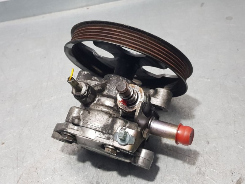 Recambio de bomba direccion para mitsubishi space star (dg0) 1600 comfort referencia OEM IAM   CYB SIN REFERENCIA