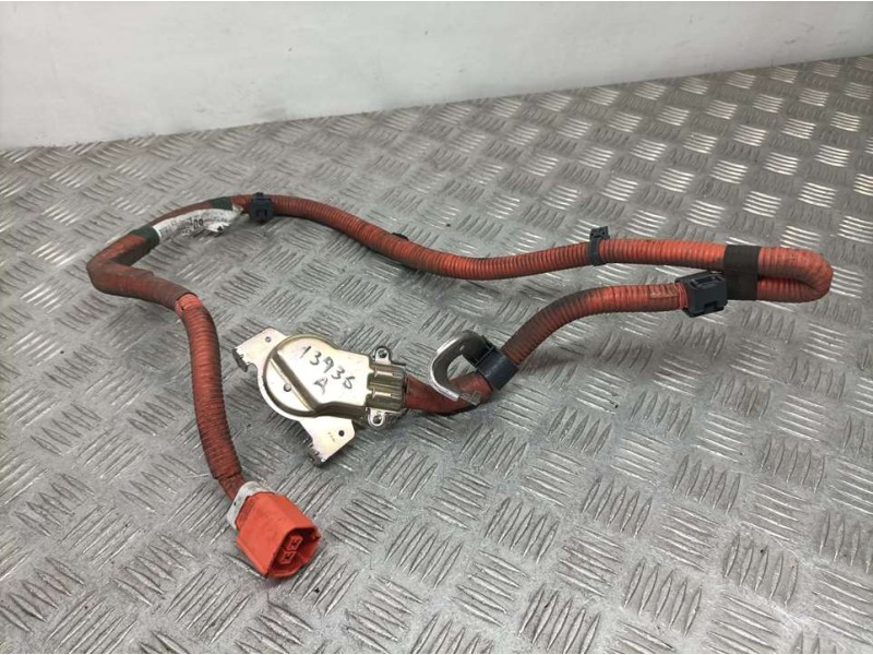 Recambio de modulo electronico para toyota yaris active hybrid referencia OEM IAM 821220D090 A3120628 CABLE BATERIA