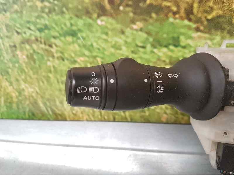 Recambio de com 2000 para renault megane iii berlina 5 p business referencia OEM IAM 255670019R  