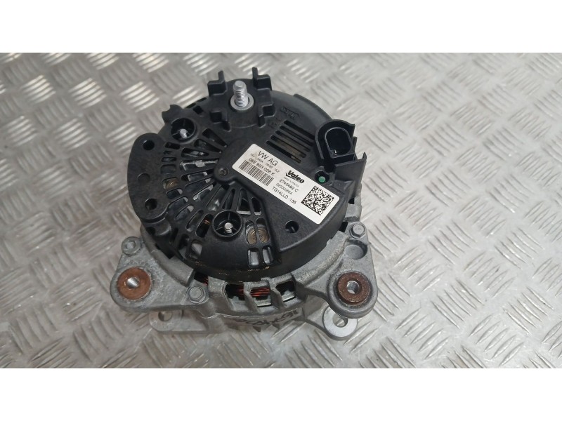 Recambio de alternador para skoda kamiq (nw4) 1.0 tsi referencia OEM IAM 05E903026K VALEO 2740492C
