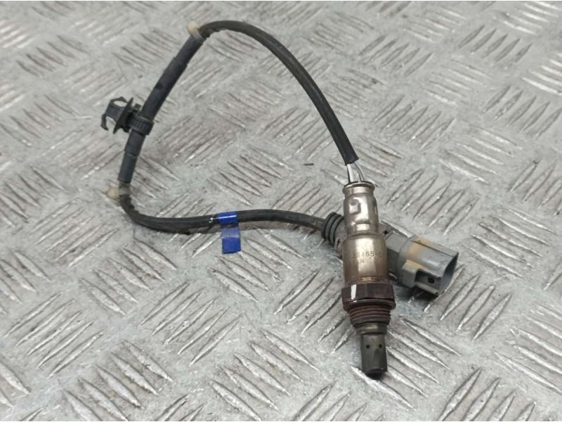 Recambio de sonda lambda para toyota yaris active hybrid referencia OEM IAM 8946552670  
