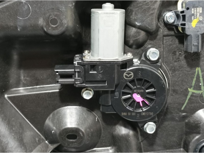 Recambio de elevalunas delantero derecho para mazda 2 lim. () luxury referencia OEM IAM DA6C58590A  ELECTRICO 2 PINIS