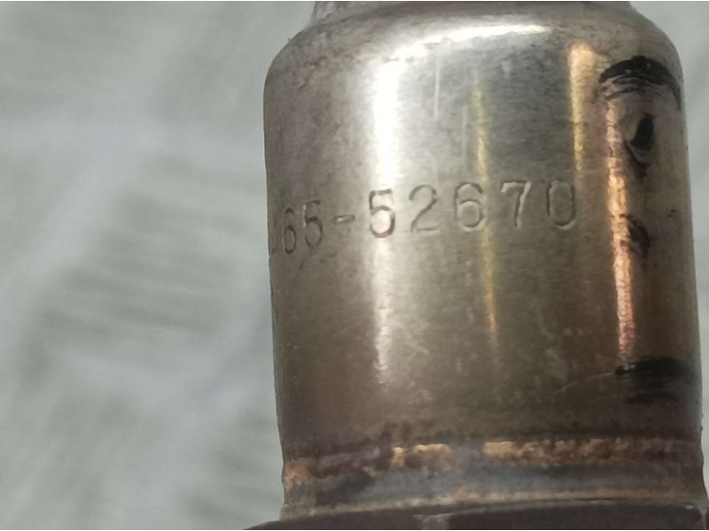 Recambio de sonda lambda para toyota yaris active hybrid referencia OEM IAM 8946552670  