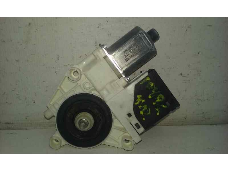 Recambio de motor elevalunas trasero derecho para renault megane iii berlina 5 p business referencia OEM IAM 827306548R  6 PINS