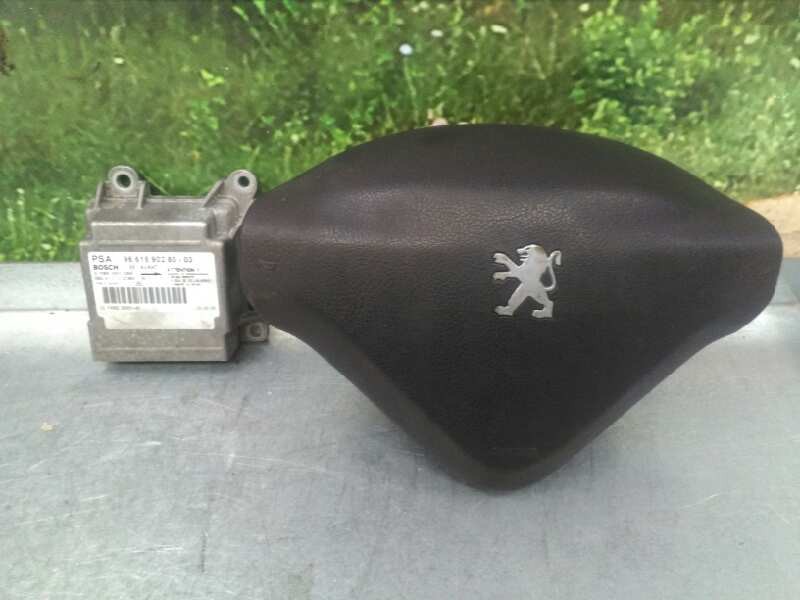 Recambio de airbag delantero izquierdo para peugeot 207 xs referencia OEM IAM 96500674ZD  