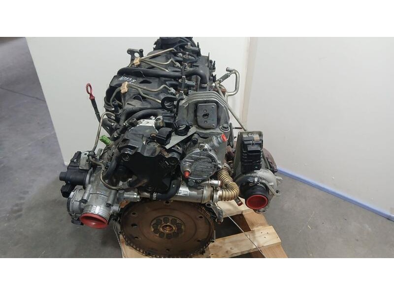 Recambio de motor completo para volvo s60 berlina 2.4 d momentum referencia OEM IAM D5244T 387296 INYECCION BOSCH