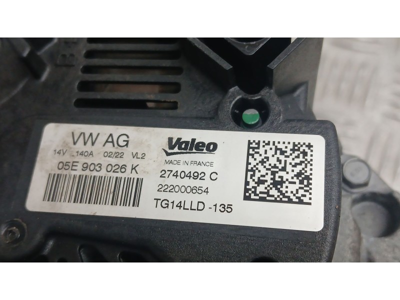 Recambio de alternador para skoda kamiq (nw4) 1.0 tsi referencia OEM IAM 05E903026K VALEO 2740492C