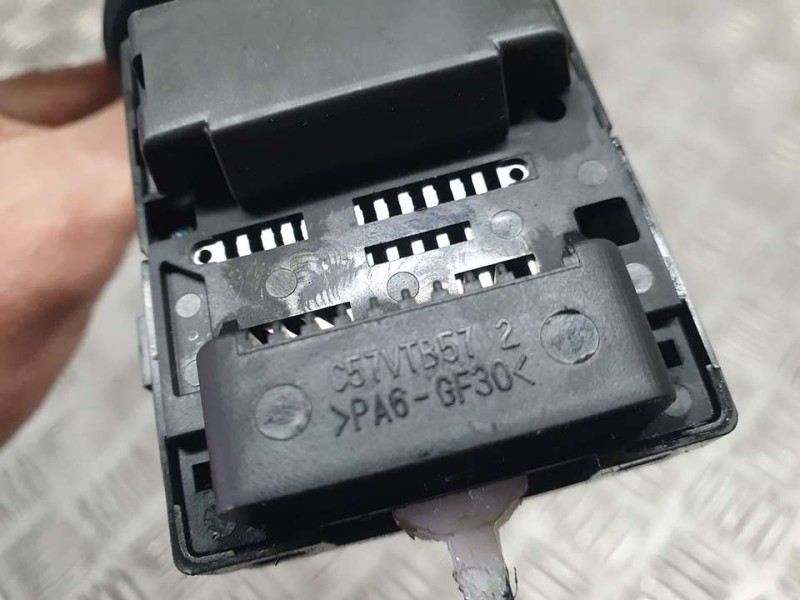 Recambio de mando luces para mazda 2 lim. () luxury referencia OEM IAM C57VTB57  