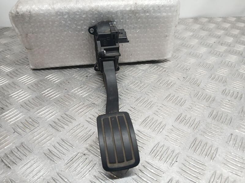 Recambio de potenciometro pedal para opel combo life innovation referencia OEM IAM 9674829780  0280755269