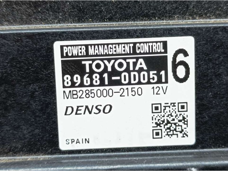 Recambio de modulo electronico para toyota yaris active hybrid referencia OEM IAM 896810D051 285000215O DENSO