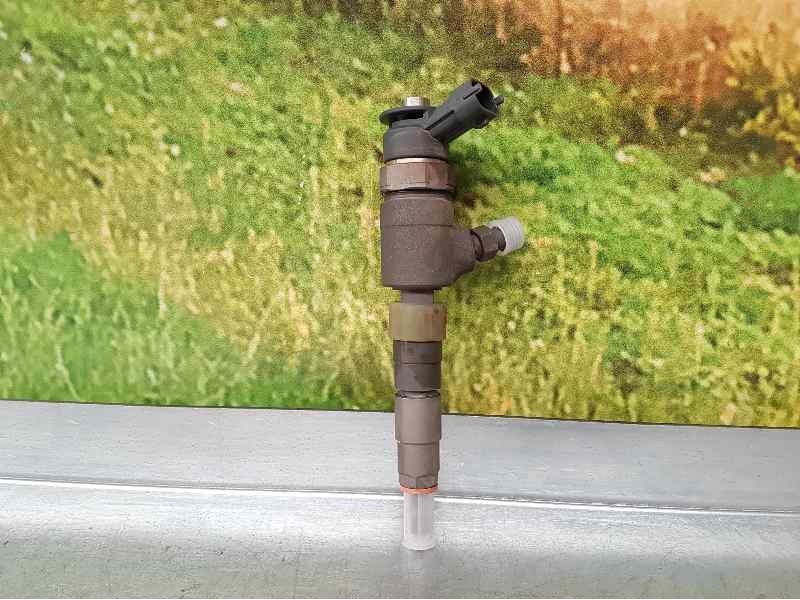 Recambio de inyector para peugeot 308 1.6 blue-hdi fap referencia OEM IAM  0445110566 BOSCH