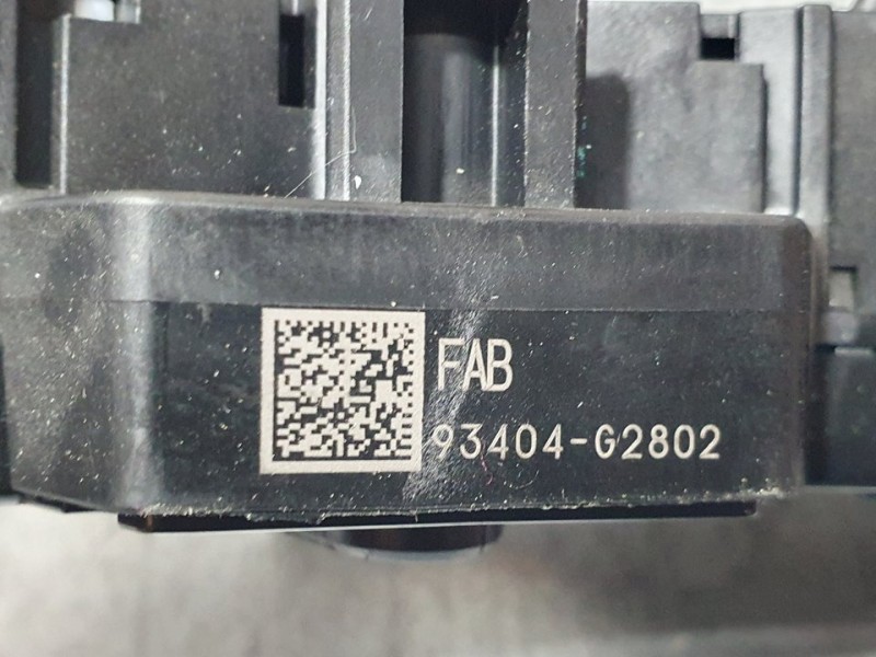 Recambio de mando luces y limpia para hyundai ioniq klass electro referencia OEM IAM 93404G2802  