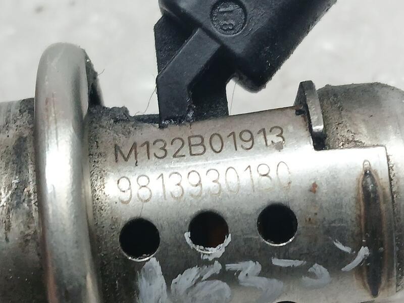 Recambio de inyector adblue para opel combo life innovation referencia OEM IAM 9813930180  