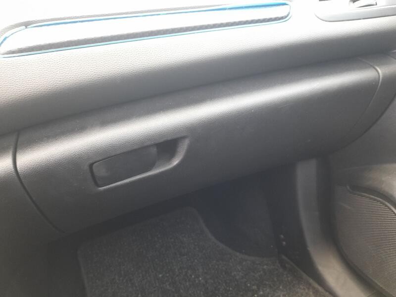 Recambio de guantera para renault megane iv hatchback (b9a/m/n_) 1.5 dci 90 (b9a1) referencia OEM IAM 685005280R  