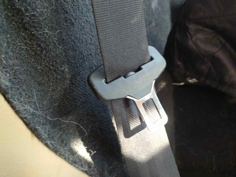 Recambio de cinturon seguridad trasero derecho para land rover range rover sport v8 td first edition referencia OEM IAM EVL50121