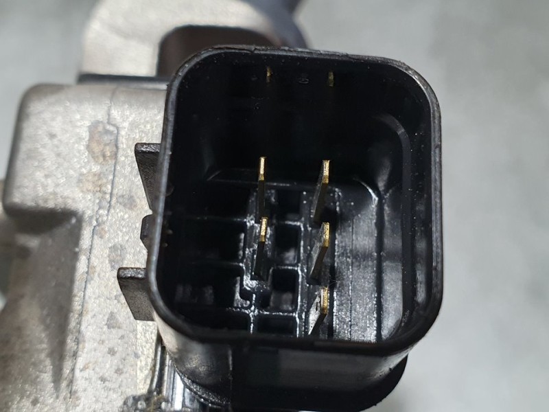 Recambio de motor limpia delantero para hyundai ioniq klass electro referencia OEM IAM 98100G200  