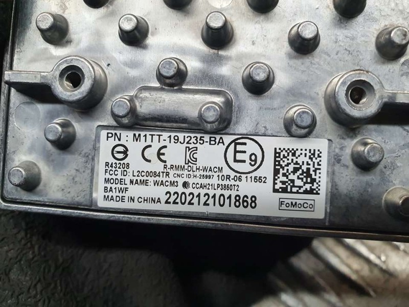 Recambio de modulo electronico para ford puma hybrid titanium referencia OEM IAM M1TT19J235BA  