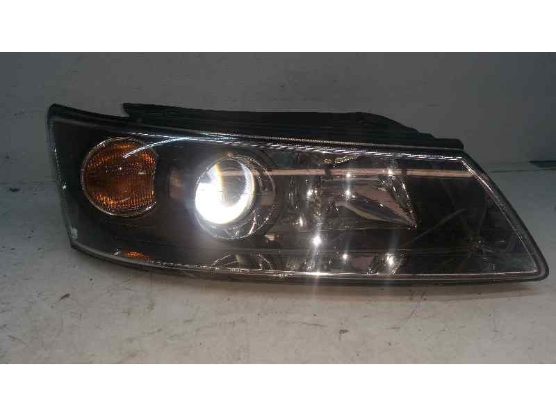 Recambio de faro derecho para hyundai sonata (nf) 2.0 crdi comfort i referencia OEM IAM 921023K020  ROZADO